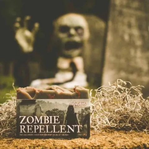 Mydło do ciała w kostce Cellar Door Zombie Repellent 142g